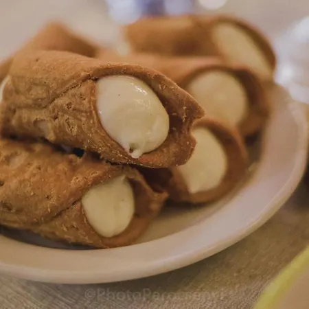 Il Criollo فندق مبيت وإفطار سان جيمينيانو
