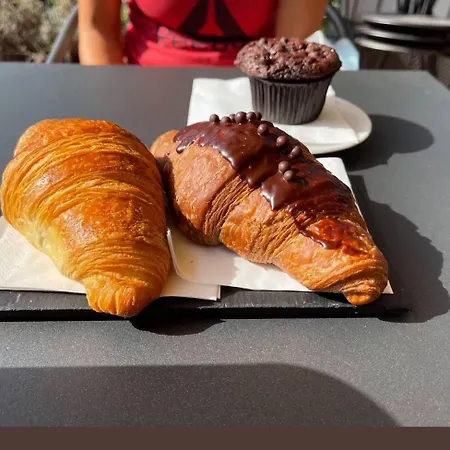فندق مبيت وإفطار Il Criollo سان جيمينيانو
